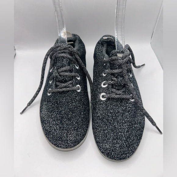 Allbirds Women’s Grey Merino Wool Runner Sneaker | Size 9 - Picture 3 of 7